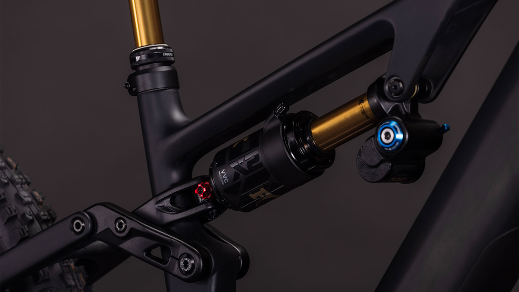 Cube AMS Hybrid ONE77 C:62 AT 600X carbon´n´gold (2026)