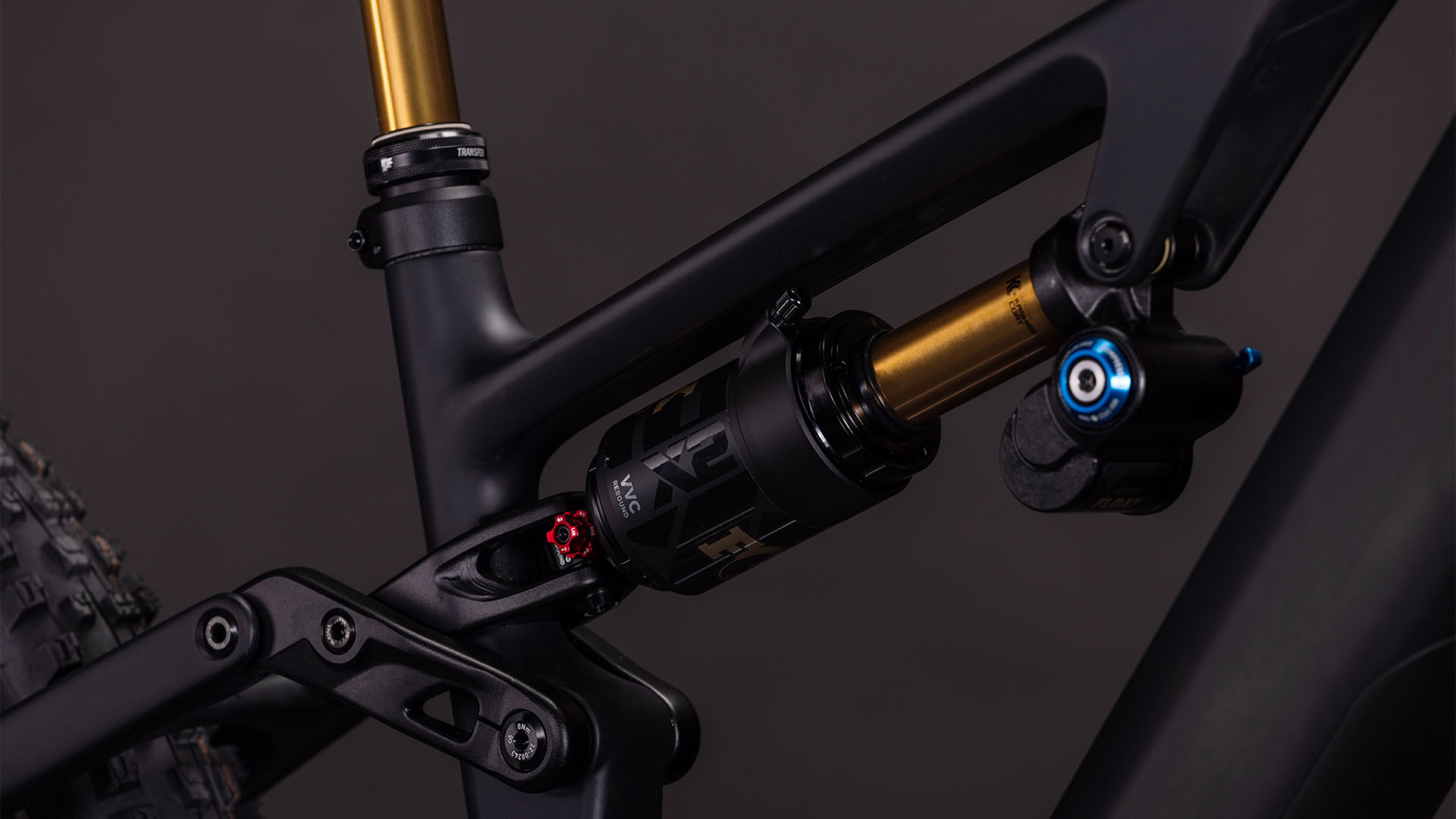 Cube AMS Hybrid ONE77 C:62 AT 600X carbon´n´gold (2026)