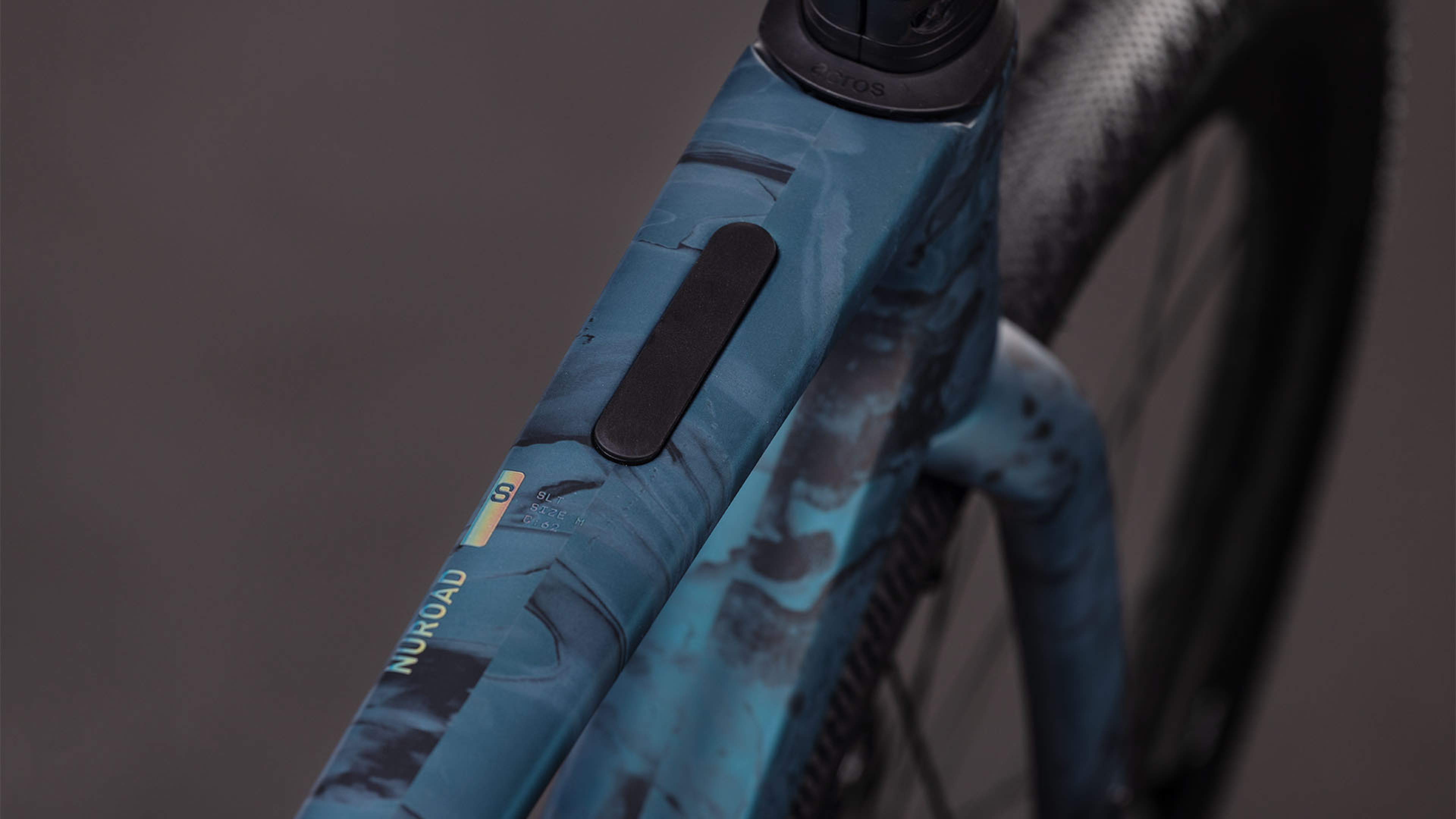 Cube Nuroad C:62 SLT  vert royal´n´fumée (2026)
