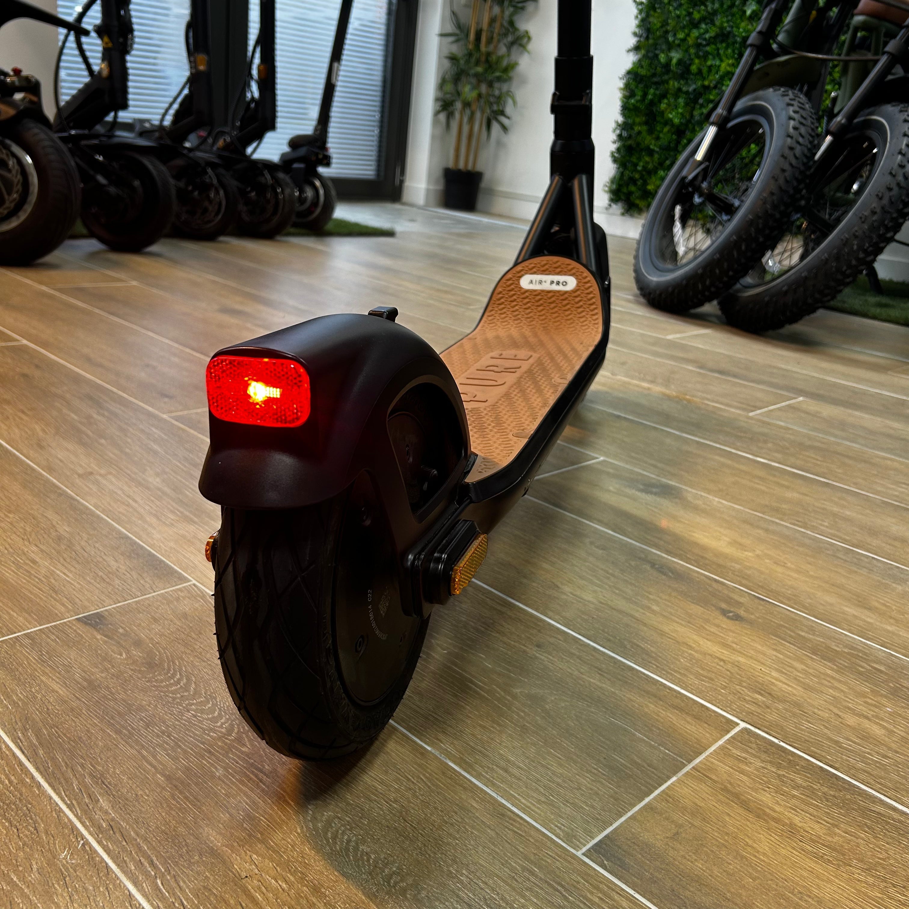 Trottinette Électrique Occasion Pure Air Pro 4 : Reconditionnée