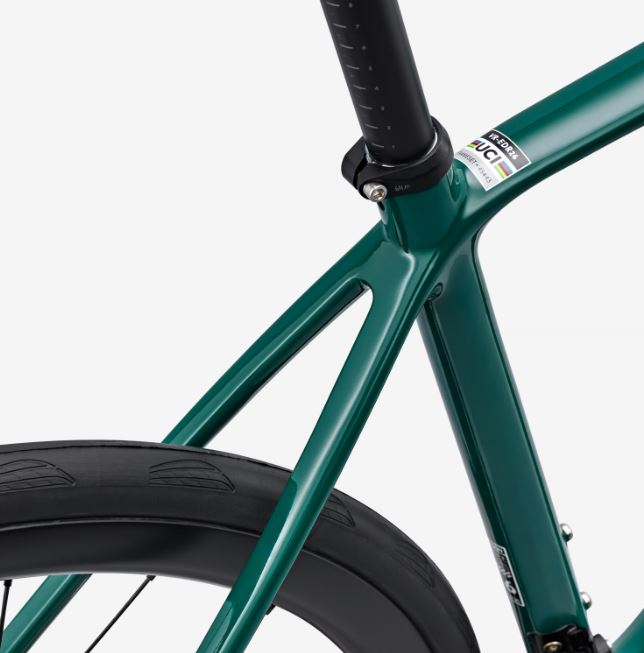 VAN RYSEL-Vélo de route carbone Shimano 105 2x12v EDR CF