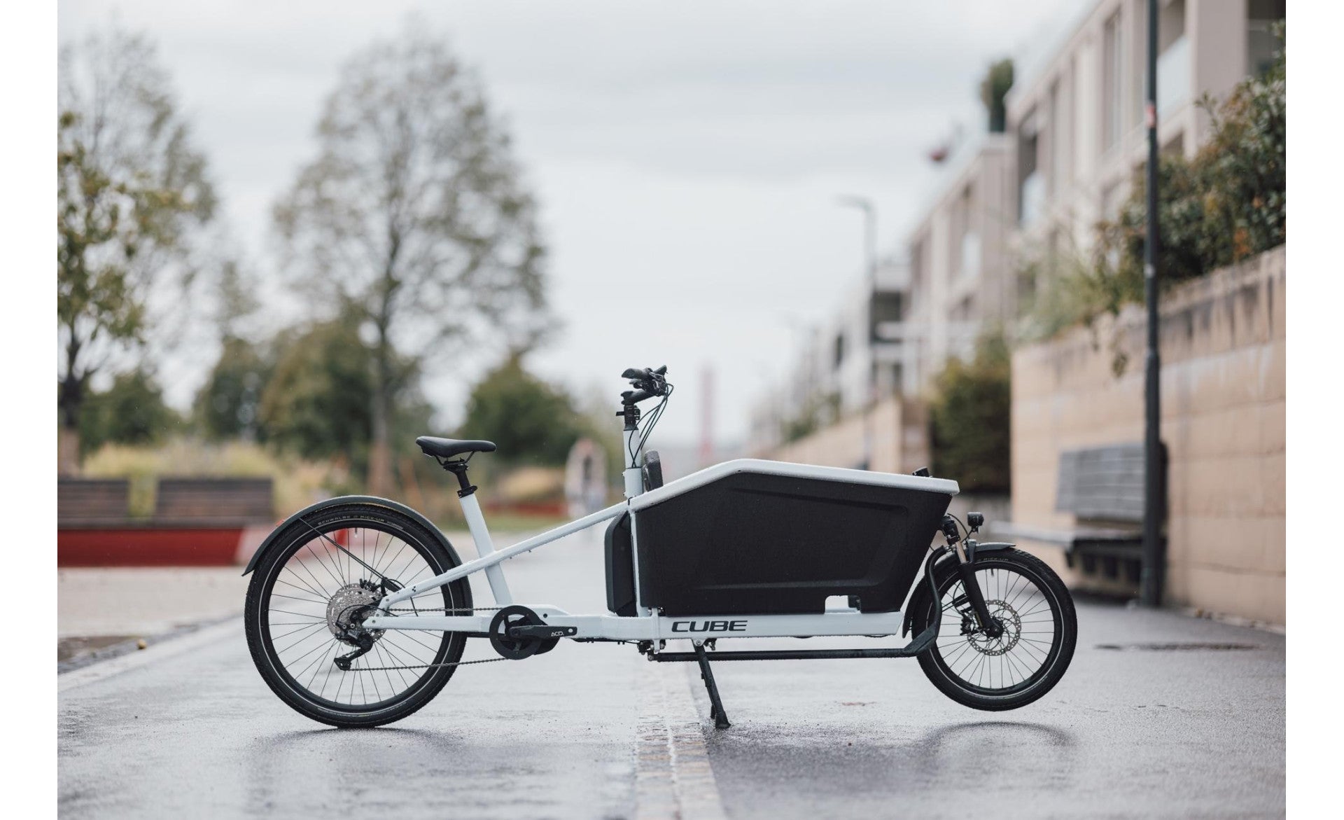 Vélo Cargo électrique - CUBE HYBRID SPORT DUAL 1000 BLANC